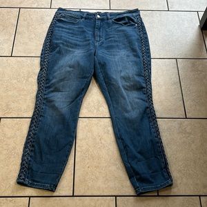 - NWT!!!Judy blue jeans braided relaxed fit 16W